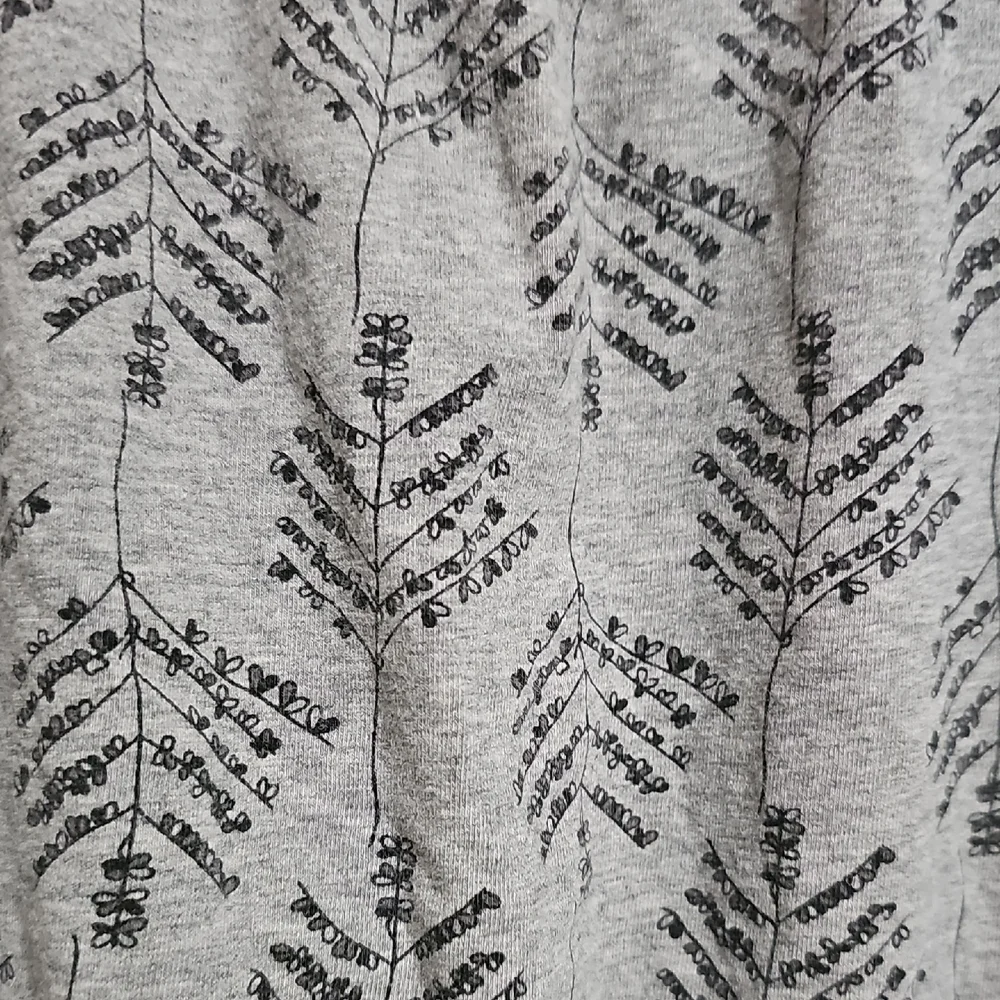Gray Leaf Pattern Nursing Tank Top - Picture 4 of 8